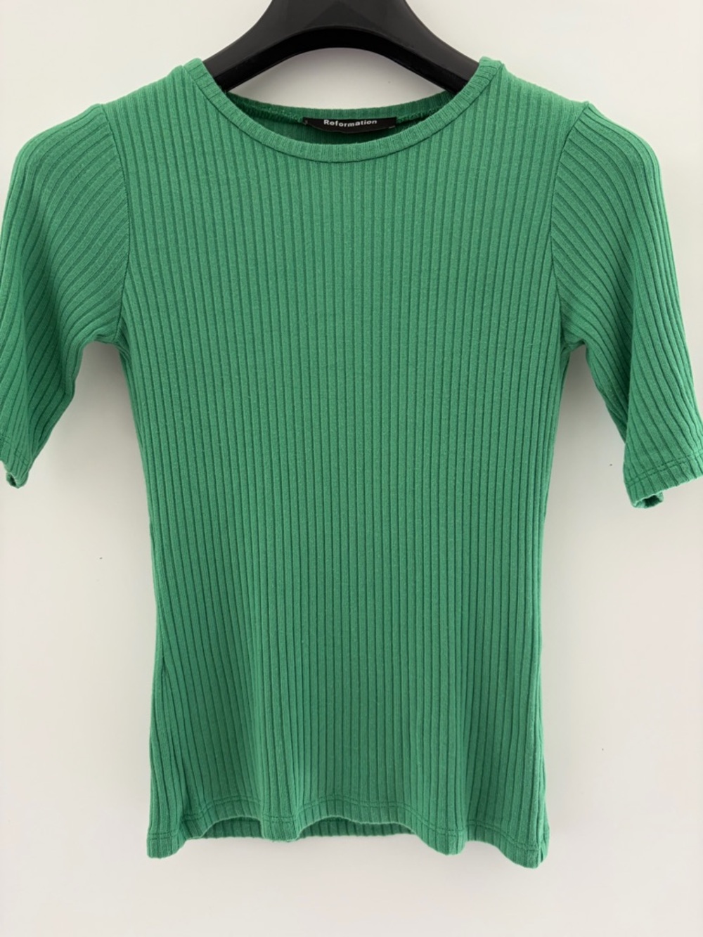 Reformation Ribbed Short Sleeve Top in Green